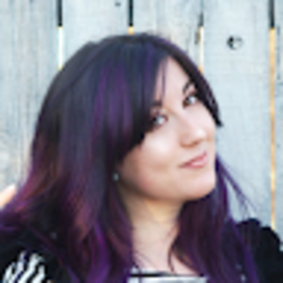 Meet your Posher, Kadence - Picture 1 of 1